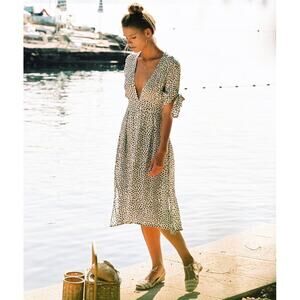 Faithfull The Brand Nina Floral White Cottagecore Midi Dress Size 6 Gently Used